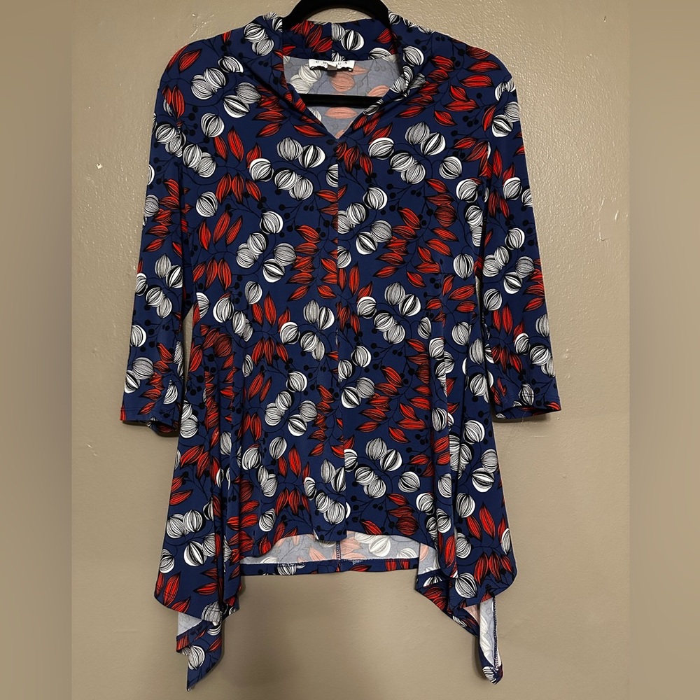NWOT Woman’s Shirt